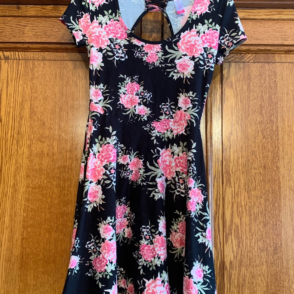 NWOT Spring swing dress!